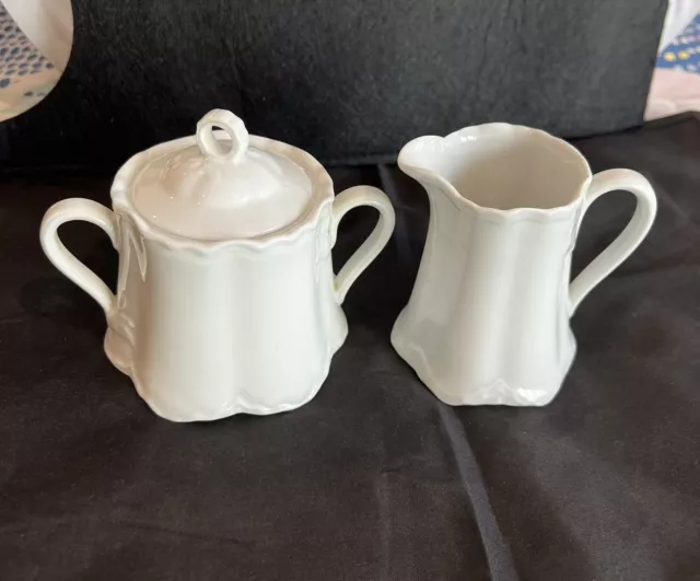 VTG Lorenz Hutschenreuther Porcelain Creamer & Sugar Bowl With Lid Germany