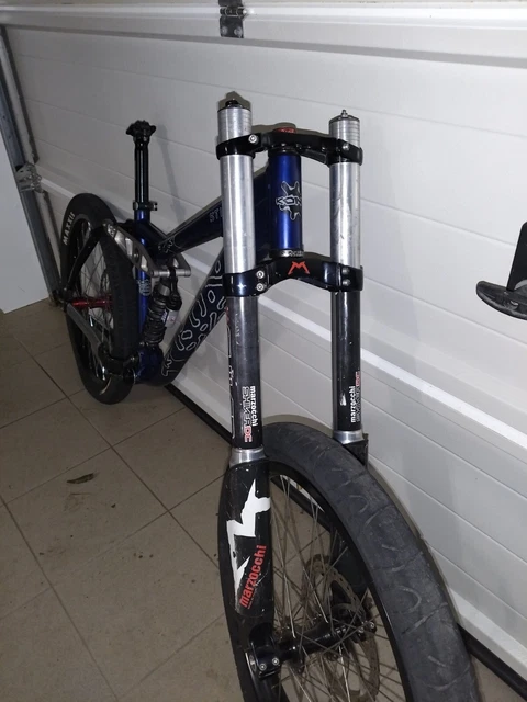 Marzocchi Shiver DC - Équipements vélos