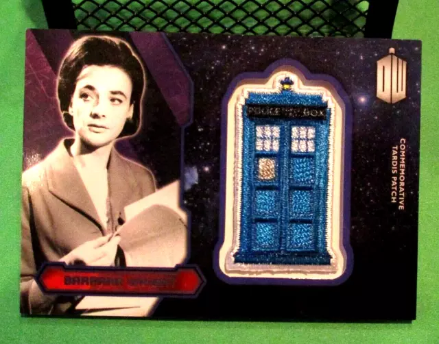 2015 Topps Dr. Who Tardis Blue Barbara Wright Parche 92/99 casi como nuevo como nuevo 3