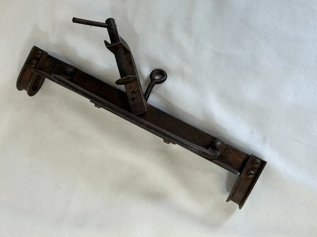 Vtg Forged Metal Farm House Barn Door Pull Handle Primitive Gate Architectural