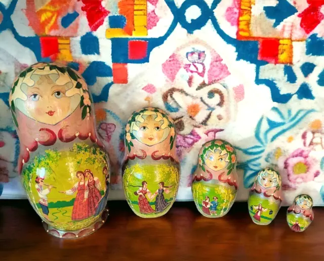 Russian Matryoshka Nesting Doll Set - 5 pcs  **Rare Beauty** Flute Scene w/ Girl