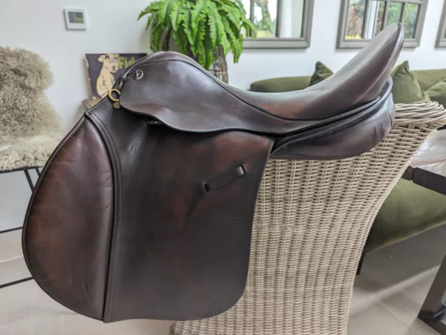 GFS GP Saddle 17" Flair Fitted Brown