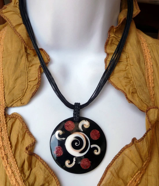 Collier En Bois De Sono Peint Main Multicolore - Artisanat De Bali, Indonésie - Neuf Avec étiquettes