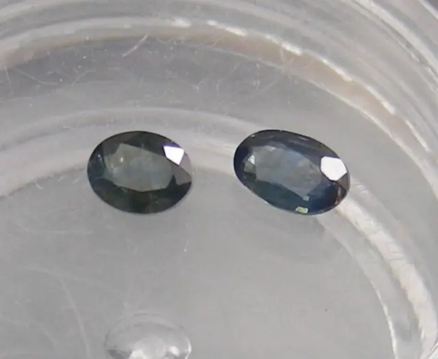 "AWESOME SPECIAL " 2 Australian Glenn Innes Natural  Sapphires TWT  0.51 ct Gems 2