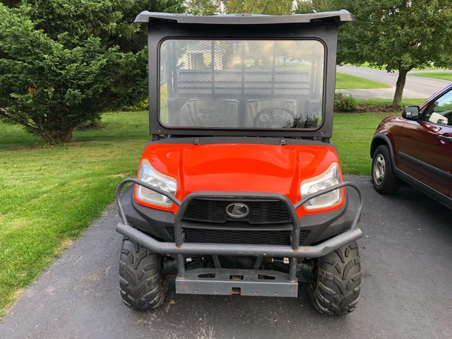2014 Kubota X900 utility vehicles well cared for and runs great!