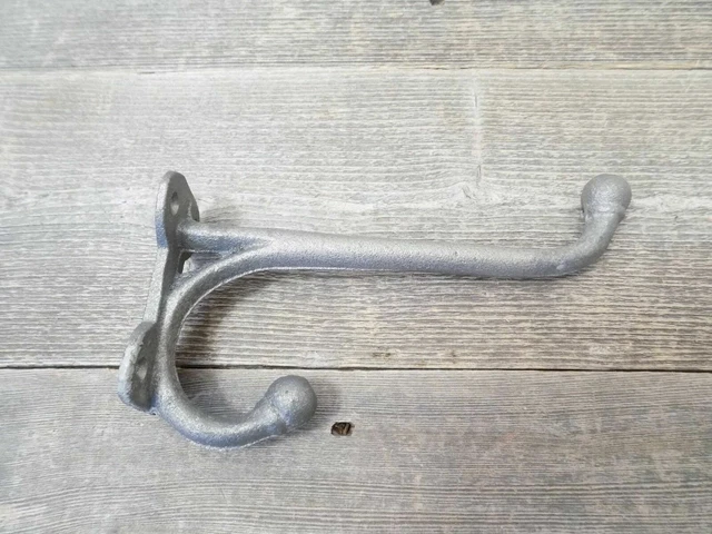 8 Large Harness Hooks Rack Coat Hat Wall Cast Iron Barn Heavy Duty 7 1/2" Long 5