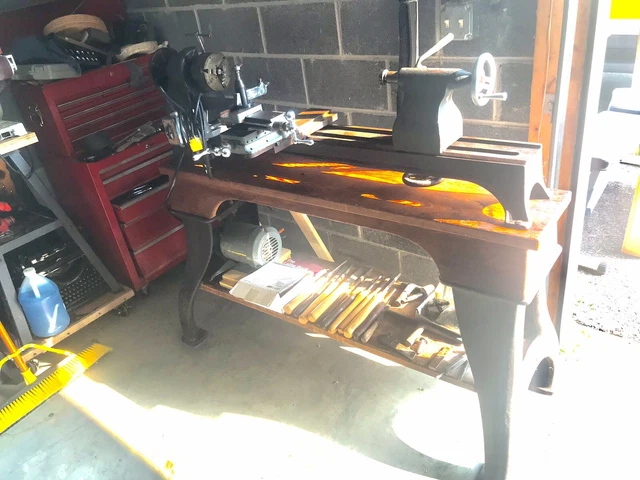 Duro Wood lathe w/ Rockwell compound slide rest & cast iron legs/wood stand
