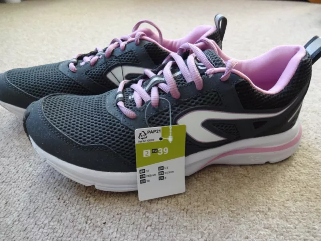 Decathlon womens deals trainers