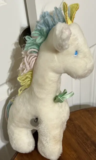 Vintage Eden Giraffe Musical Motion Wind-Up 12" Stuffed Plush Toy Pastel Yarn