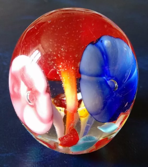 Boule de Sulfure Presse Papier en Forme d'Œuf décor de 3 Fleurs