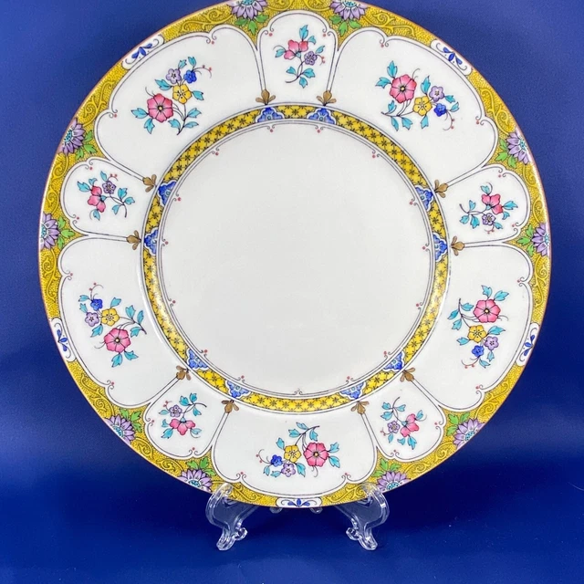 Vintage MINTON “Solway” Luncheon Plate 8 7/8” c.1933 ~ MINT CONDITION Vintage MINTON “Solway” Luncheon Plate 8 7/8” c.1933 ~ MINT CONDITION