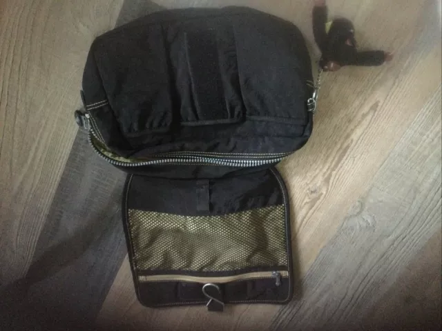 🌺 Kipling Toiletry Organizer Black Nylon Bag