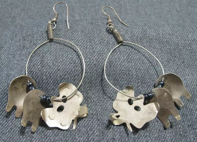 Vintage artsy silvertone metal glass beads elephant body parts dangles earrings