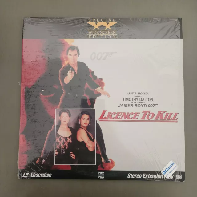 007 James Bond: License To Kill - (2) Laser Disc Timothy Dalton Carey Lowell