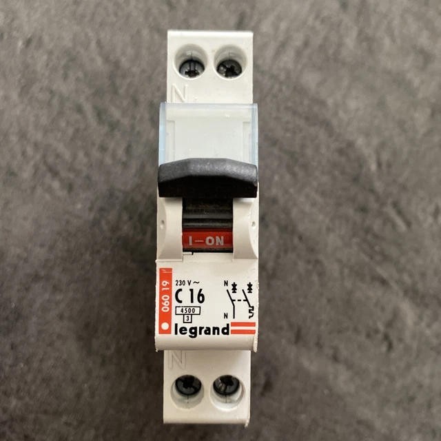 DISJONCTEUR DIFF DX³ 6000 -VIS/VIS- 4P 400V~ -10A TYPE A 300MA-10 KA