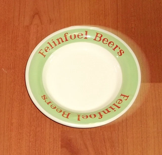 1950's FELINFOEL BEERS..CERAMIC ASHTRAY..WADE REGICOR.