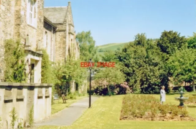 Photo  Selkirkshire 1988 Galashiels The Old Gala House