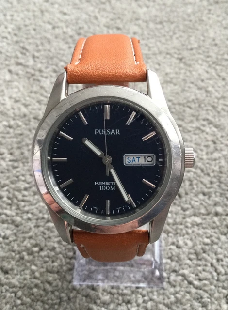 Mens pulsar on sale kinetic watch pd2025x1