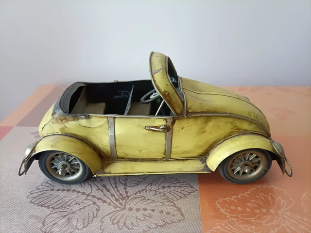 Jouet ancien tôle chinois voiture Volkswagen Karmann Ghia MF 743