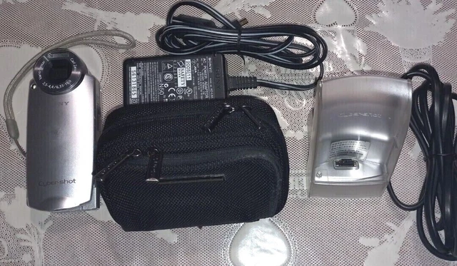 Sony Cybershot DSC-M2, fotocamera digitale 5.1 MEGAPIXEL OTTIME CONDIZIONI RARO