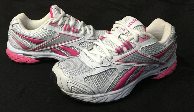 REEBOK BREAST CANCER Awareness Running Shoes Women s Size 6 W 196