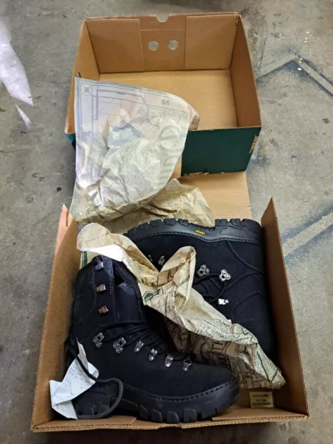 Danner 18050 top