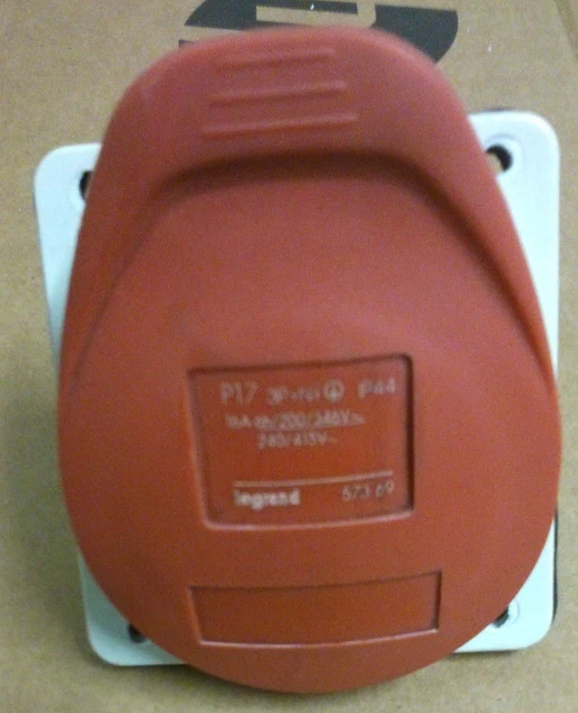 Legrand 413220 Prêt à poser Basique Plus Drivia 13 modules