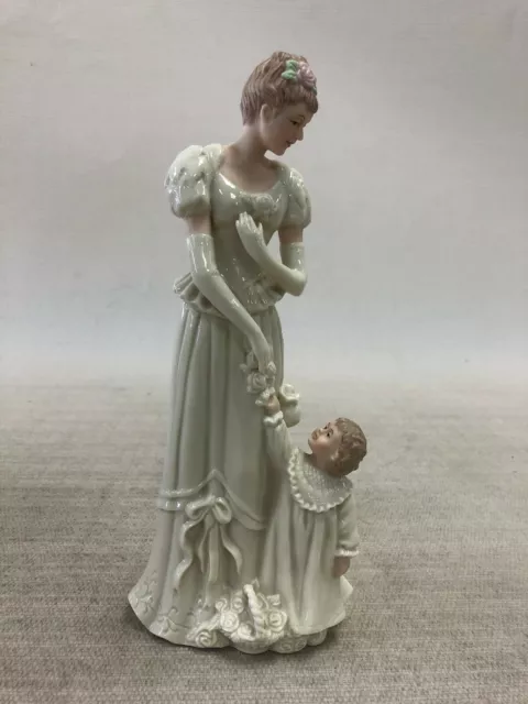 Vintage Figurine Juliet From The Regal Collection no:P117