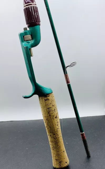 ACTION-ROD ORCHARD INDUSTRIES Inc. Vintage Fishing Rod Green 2-Piece 5'  Read $52.28 - PicClick