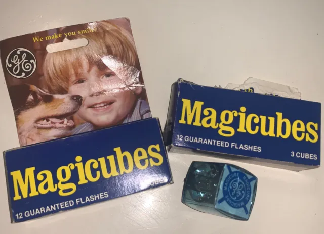 Vintage GE Magicubes Magic Cubes Blue Dot, 7 Cubes (28 Flashes)