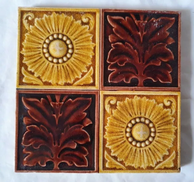 GORGEOUS MAJOLICA QUARTERFOIL DESIGN ENGLISH 6 INCH TILE CIRCA 1900s