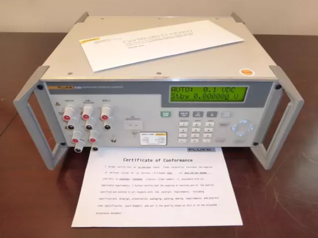 Fluke 525B 120V Temperature / Pressure Calibrator with Fresh MFG Calibration!