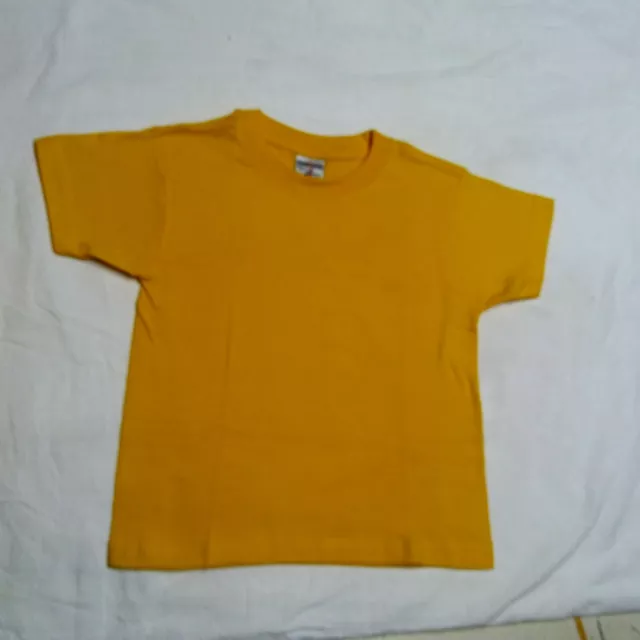 33 gelbe Basic T Shirts Gr. 104 von Jerzees (15)