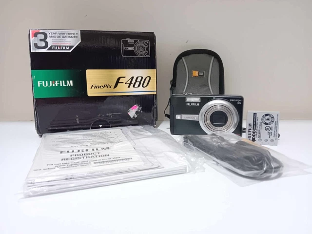 FUJIFILM FINEPIX F480 Digital Camera Bundle w/ Box, Cords