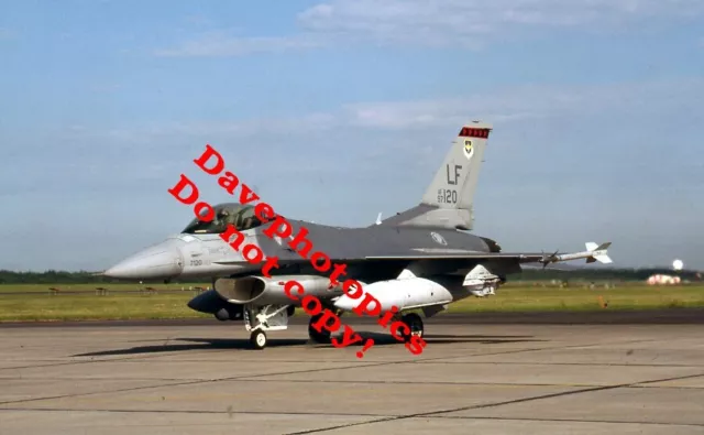 35mm Aircraft slide    97-0120    F-16C  Fighting Falcon