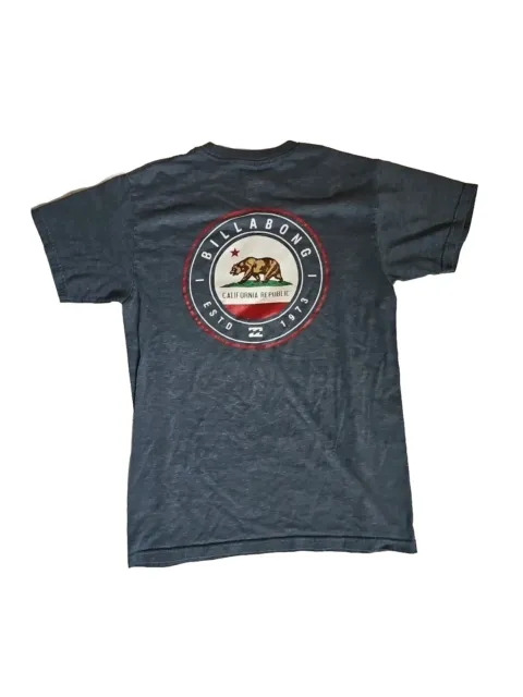 Mens Billabong Core Fit T-Shirt Size Small S California Republic Bear Crew Neck