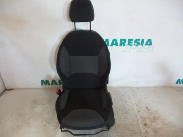 P5490639 Sitz links CITROEN C3 II (SC) 8846VG