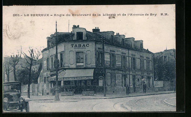 CPA Le Perreux, Angle du Boulevard de la Liberté et de l´Avenue de Bry