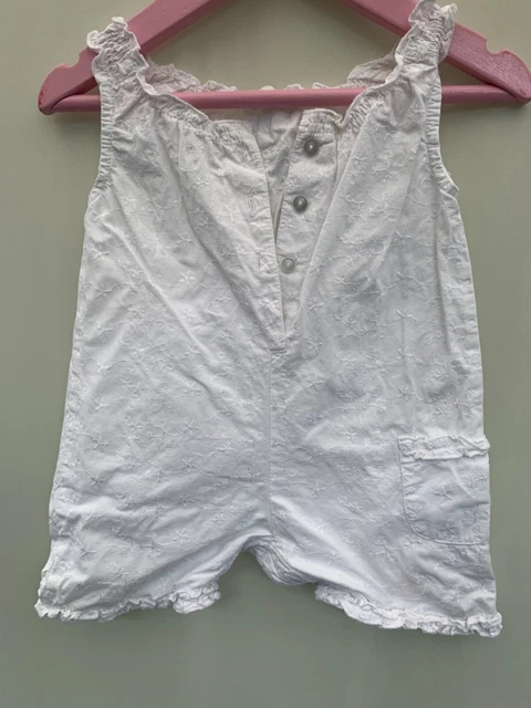 Pacchetto di vestiti per ragazze età 0-3 mesi cura della madre George successivo 8