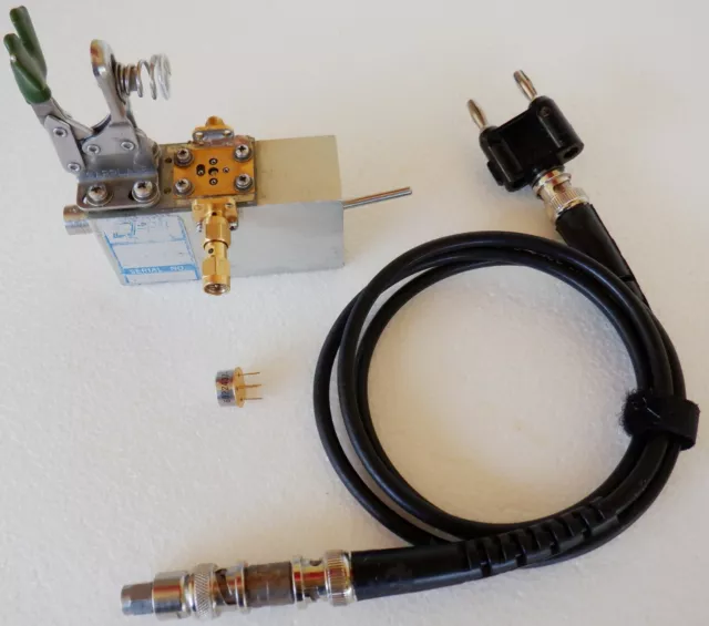 Microwave / RF Amplifier Test Fixture