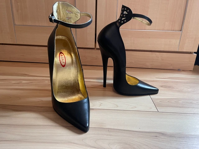Peter Chu / Oriental Vision / 6IHF fetish extreme stiletto court shoes. UK 7.5