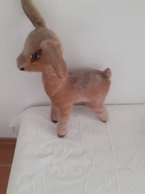 Peluche ancienne Faon Bambi, intérieur en paille pour la