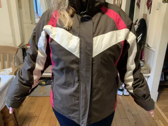 Ladies Animal Ski Jacket size 14 Retro Colours And In Great Condition Uk Size 14