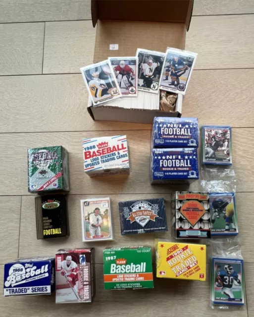 1983-2019 Baseball, Football & Hockey Card Small Set Lot (20) Great Value