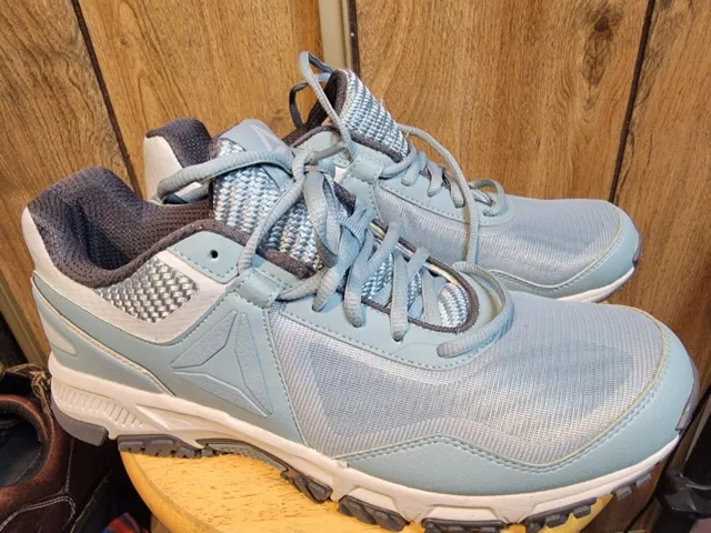 Reebok women's ridgerider hotsell trail 3.0 sneaker