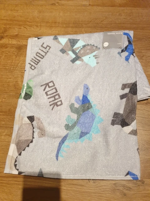 Toallas de baño gris dinosaurio para niños Next talla: 70x127 cm 100% algodón NUEVAS CON ETIQUETAS