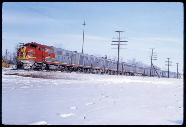 Kodachrome Original: AT&SF 40  Coal City, IL  1-69