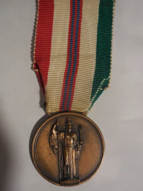 medaglia 2° guerra  Mondiale 1943 1945 liberazione resistenza