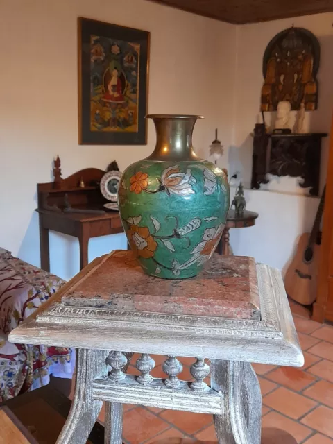 vase en cuivre cloisonné uniflore