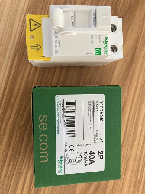 Interrupteur Différentiel Schneider Acti9 Tetra 30mA 80A Type AC - Référence A9Z76480 - Neuf